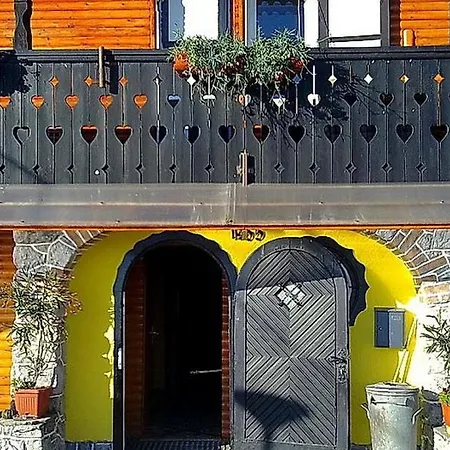 Smucarska Koca 3* Kotlje